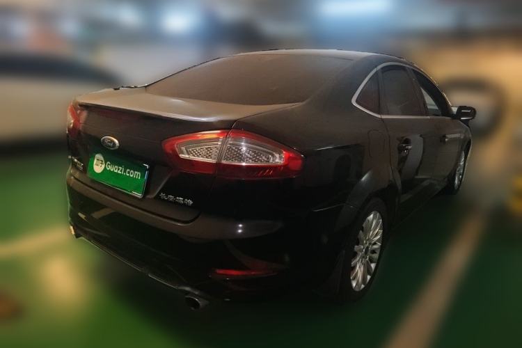 Used Ford Mondeo 2011 2.0L GTDi 200 Fashion Edition Rear Right 45 Deg