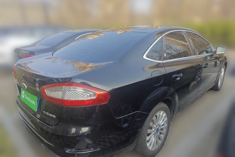 Used Ford Mondeo 2011 2.0L GTDi 200 Luxury Edition Rear Right 45 Deg
