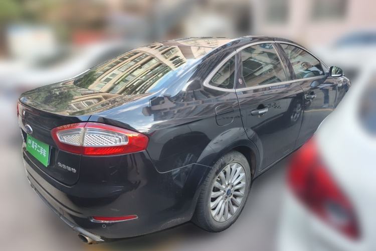 Used Ford Mondeo 2011 2.0L GTDi240 Ultimate Edition Rear Right 45 Deg