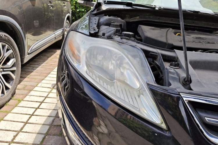 Used Ford Mondeo 2011 2.3L Fashion Edition Right Front Headlight