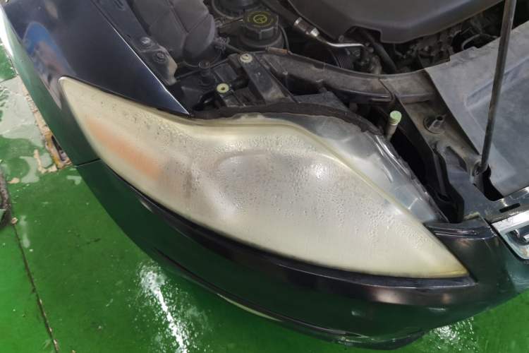 Used Ford Mondeo 2011 2.0L GTDi 200 Fashion Edition Right Front Headlight
