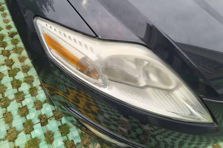 Used Ford Mondeo 2011 2.3L Fashion Edition Right Front Headlight