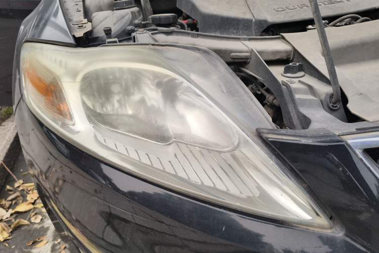 Used Ford Mondeo 2011 2.3L Fashion Edition Right Front Headlight