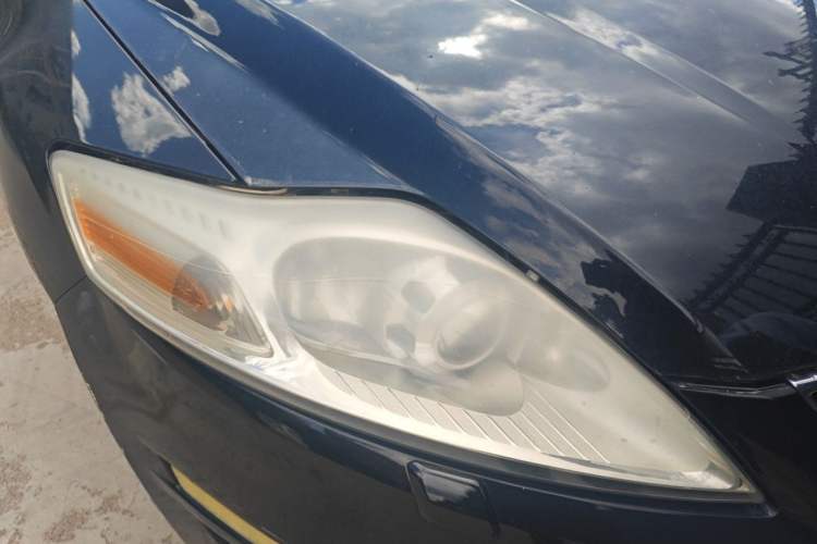 Used Ford Mondeo 2011 2.0L GTDi 200 Luxury Edition Right Front Headlight