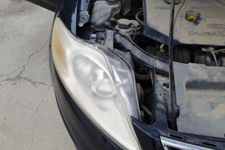 Used Ford Mondeo 2011 2.3L Fashion Edition Right Front Headlight