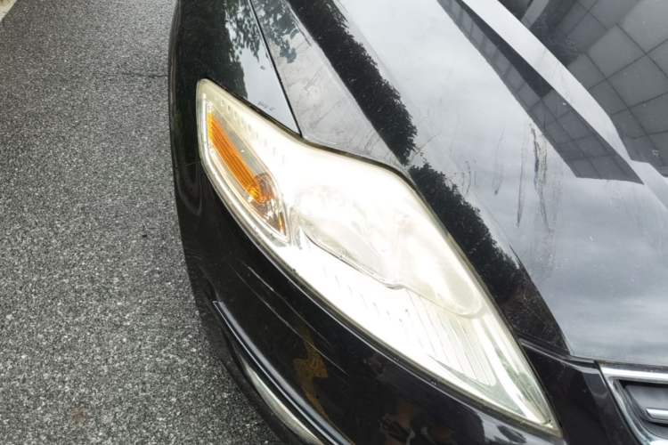 Used Ford Mondeo 2011 2.3L Fashion Edition Right Front Headlight
