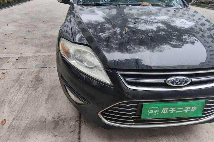 Used Ford Mondeo 2011 2.0L GTDi 200 Luxury Edition Right Front Headlight