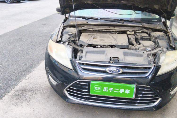Used Ford Mondeo 2011 2.3L Fashion Edition Right Front Headlight