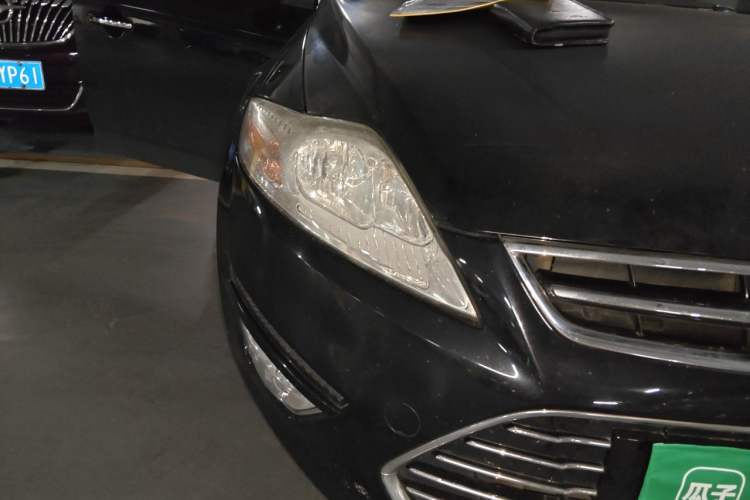 Used Ford Mondeo 2011 2.0L GTDi 200 Fashion Edition Right Front Headlight