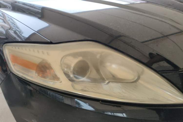 Used Ford Mondeo 2011 2.3L Fashion Edition Right Front Headlight