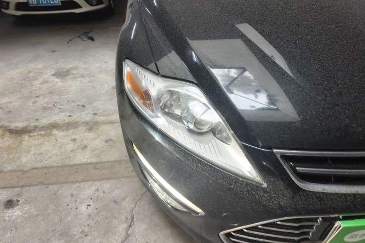 Used Ford Mondeo 2011 2.0L GTDi 200 Fashion Edition Right Front Headlight