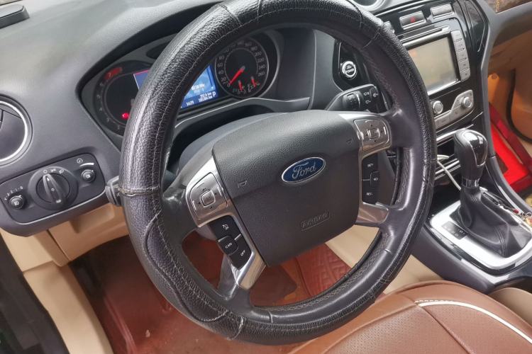 Used Ford Mondeo  Steering Wheel