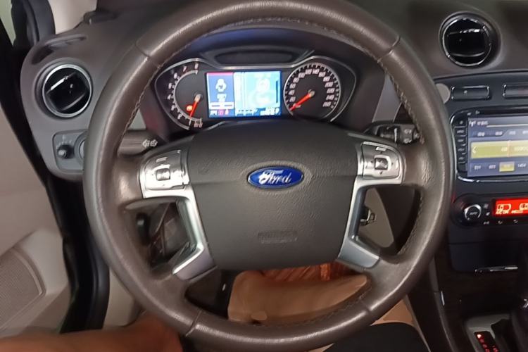 Used Ford Mondeo 2011 2.0L GTDi 200 Fashion Edition Steering Wheel