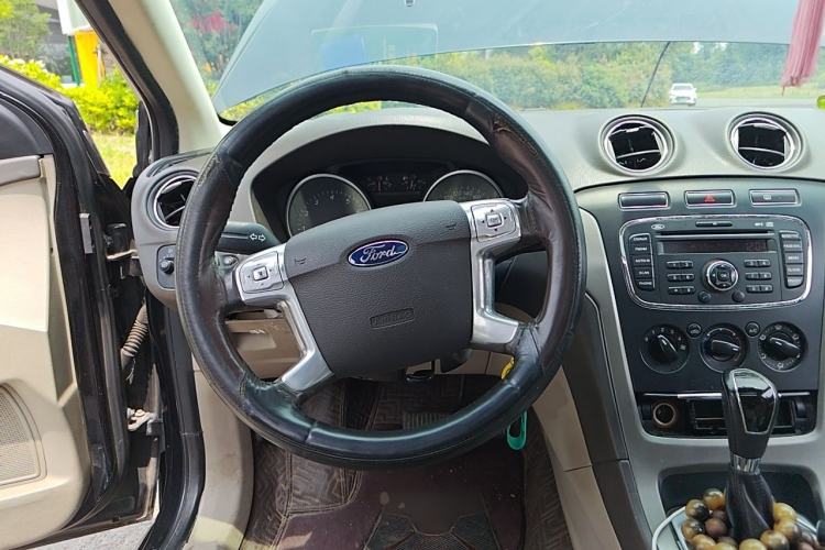 Used Ford Mondeo 2011 2.3L Fashion Edition Steering Wheel