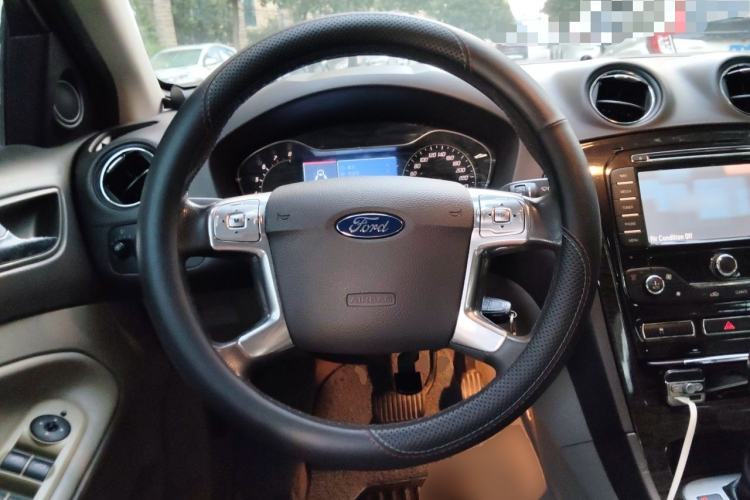 Used Ford Mondeo 2011 2.0L GTDi 200 Fashion Edition Steering Wheel
