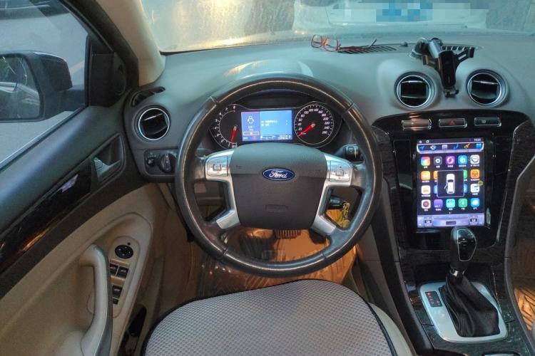 Used Ford Mondeo 2011 2.0L GTDi 200 Fashion Edition Steering Wheel