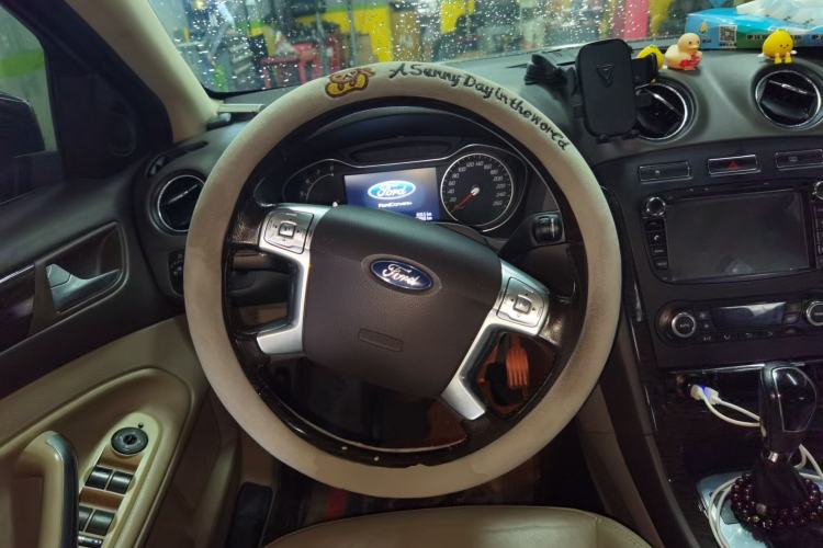 Used Ford Mondeo 2011 2.0L GTDi 200 Fashion Edition Steering Wheel