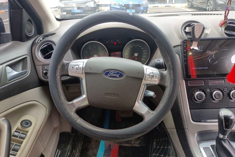 Used Ford Mondeo 2011 2.3L Fashion Edition Steering Wheel