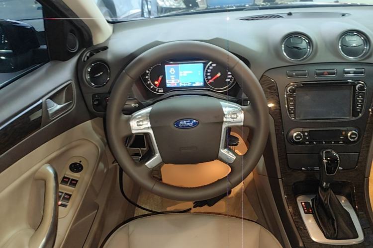 Used Ford Mondeo 2011 2.0L GTDi 200 Fashion Edition Steering Wheel