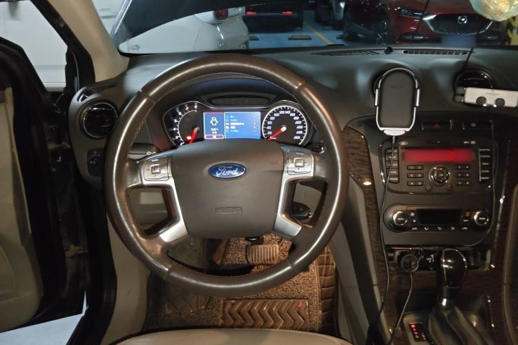 Used Ford Mondeo 2011 2.0L GTDi 200 Fashion Edition Steering Wheel
