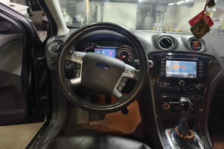 Used Ford Mondeo 2011 2.0L GTDi 200 Luxury Edition Steering Wheel
