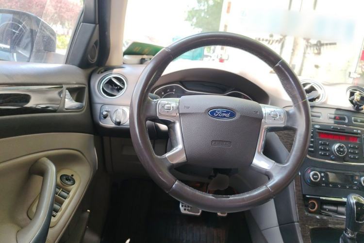 Used Ford Mondeo 2011 2.0L GTDi 200 Fashion Edition Steering Wheel