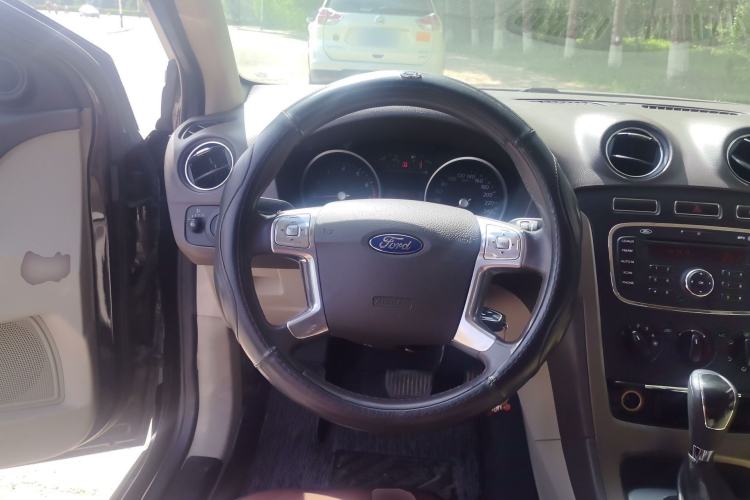 Used Ford Mondeo 2011 2.3L Fashion Edition Steering Wheel