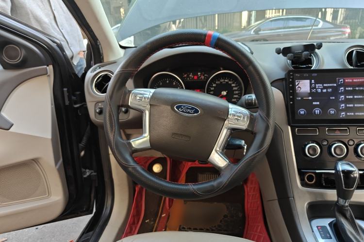 Used Ford Mondeo 2011 2.3L Fashion Edition Steering Wheel