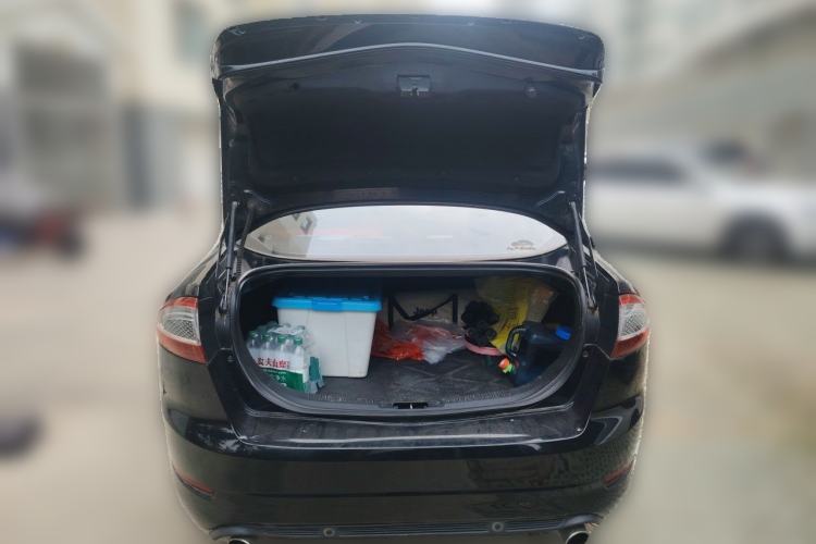 Used Ford Mondeo 2011 2.0L GTDi 200 Luxury Edition Trunk