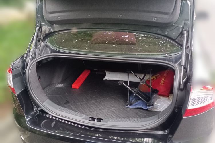 Used Ford Mondeo 2011 2.0L GTDi 200 Fashion Edition Trunk