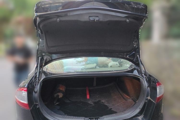 Used Ford Mondeo 2011 2.0L GTDi 200 Fashion Edition Trunk