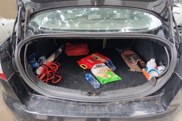 Used Ford Mondeo 2011 2.3L Fashion Edition Trunk