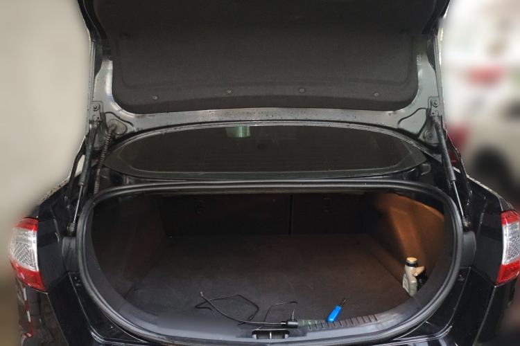 Used Ford Mondeo 2011 2.0L GTDi 200 Luxury Edition Trunk