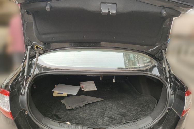 Used Ford Mondeo 2011 2.3L Fashion Edition Trunk