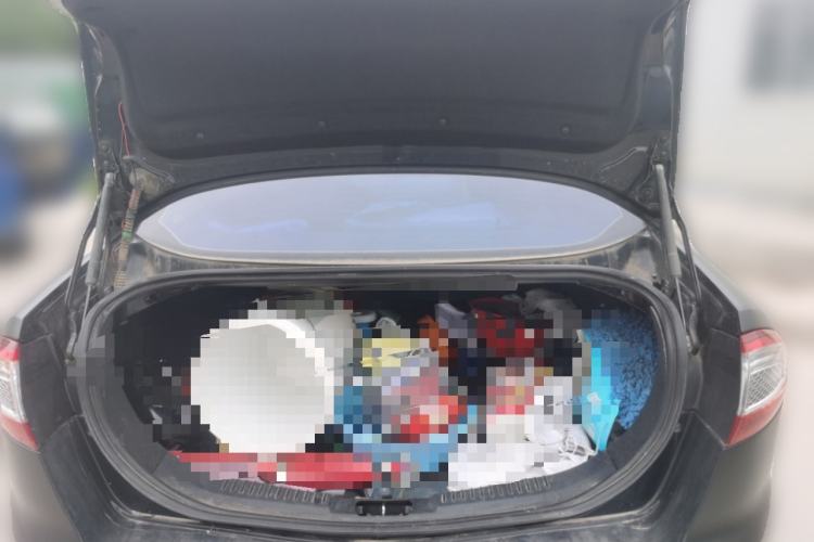 Used Ford Mondeo 2011 2.3L Fashion Edition Trunk
