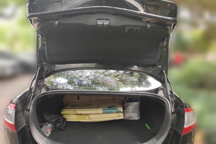 Used Ford Mondeo 2011 2.0L GTDi 200 Fashion Edition Trunk