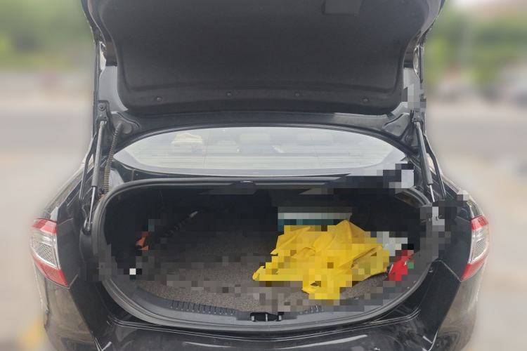 Used Ford Mondeo 2011 2.0L GTDi240 Ultimate Edition Trunk