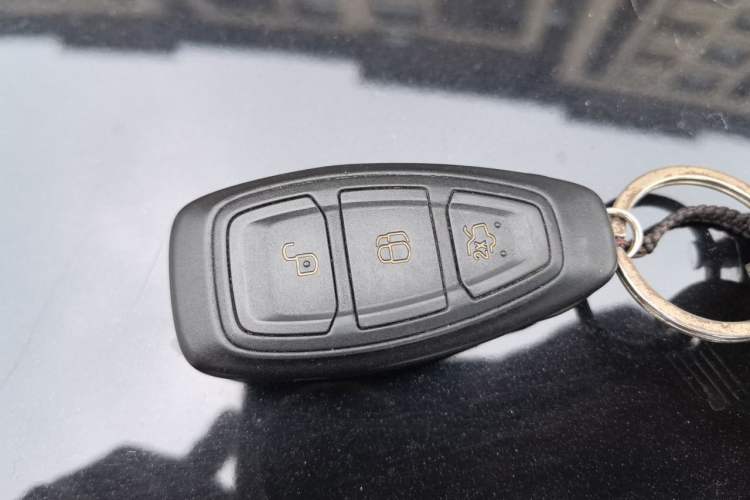 Used Ford Mondeo 2011 2.0L GTDi 200 Luxury Edition Vehicle Key