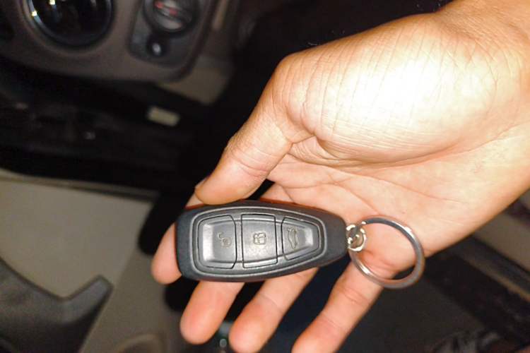 Used Ford Mondeo 2011 2.3L Luxury Model Vehicle Key