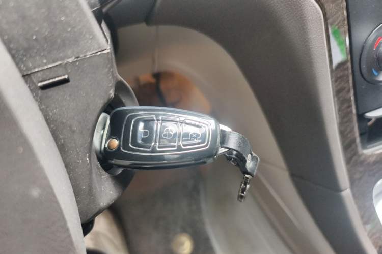 Used Ford Mondeo 2011 2.0L GTDi 200 Fashion Edition Vehicle Key