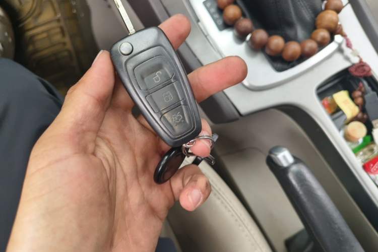 Used Ford Mondeo 2011 2.3L Fashion Edition Vehicle Key