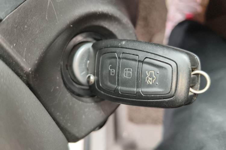 Used Ford Mondeo 2011 2.3L Fashion Edition Vehicle Key