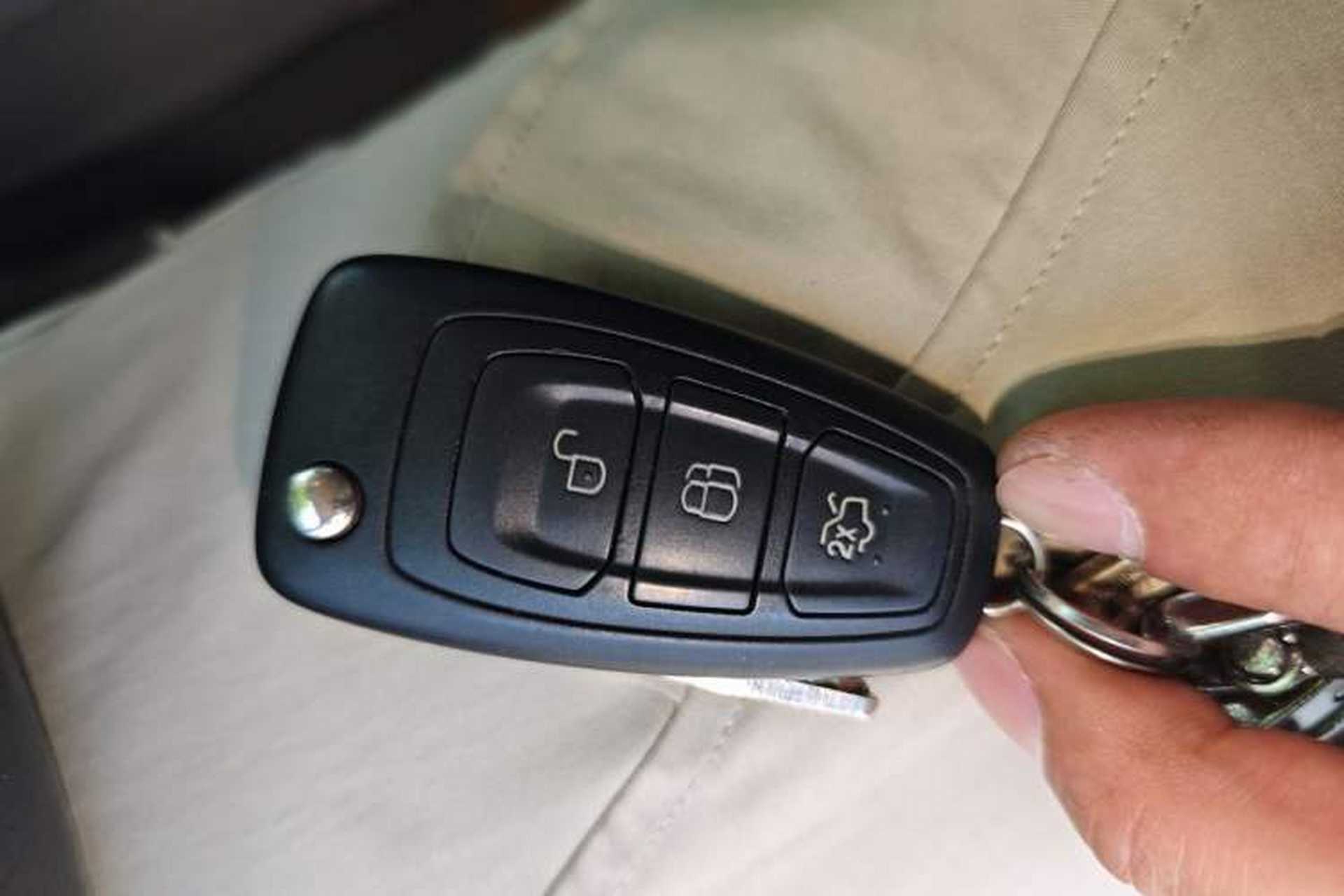 Used Ford Mondeo 2011 2.0L GTDi 200 Fashion Edition Vehicle Key