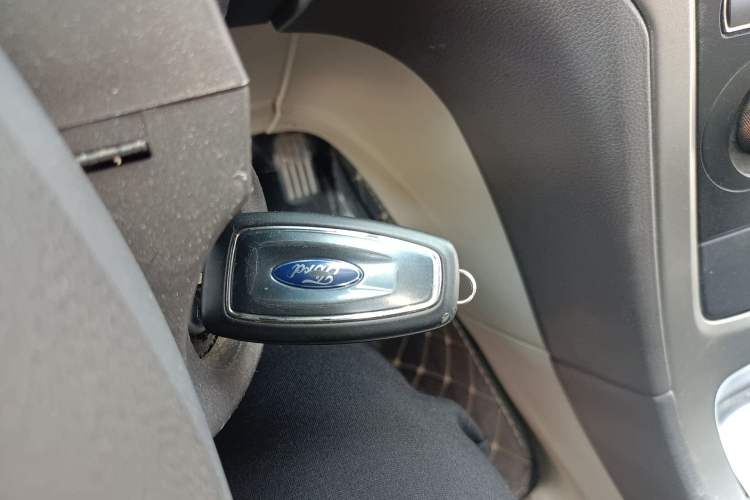 Used Ford Mondeo 2011 2.3L Fashion Edition Vehicle Key
