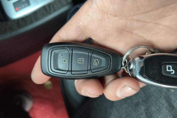 Used Ford Mondeo 2011 2.0L GTDi 200 Luxury Edition Vehicle Key