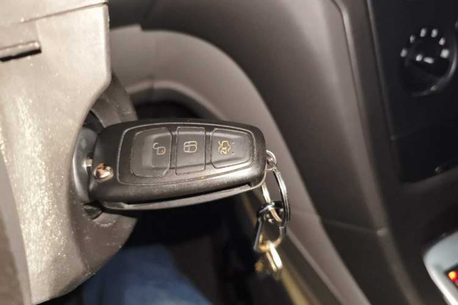 Used Ford Mondeo 2011 2.3L Fashion Edition Vehicle Key