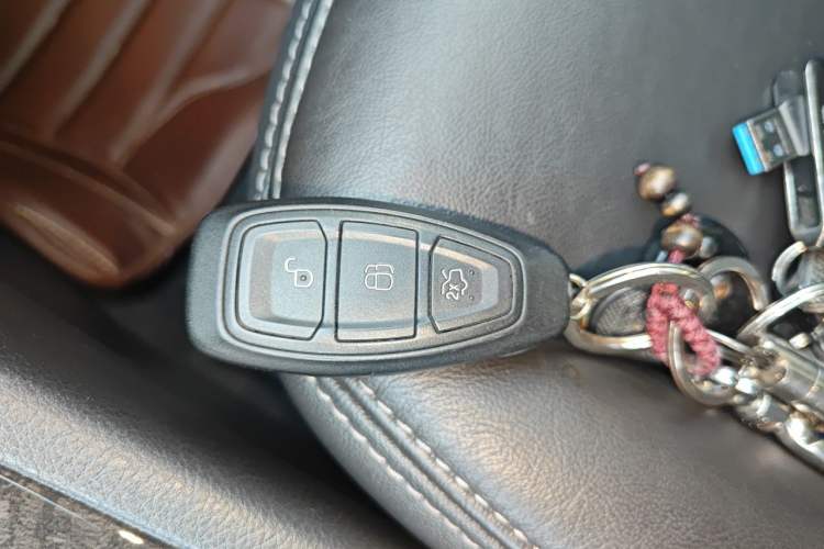 Used Ford Mondeo 2011 2.0L GTDi 200 Luxury Edition Vehicle Key