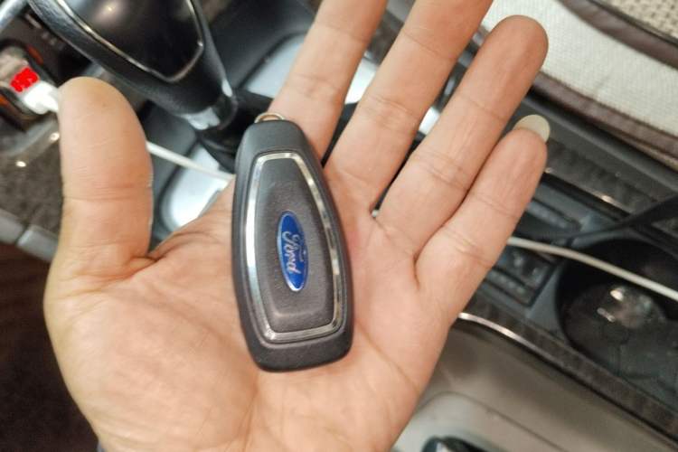 Used Ford Mondeo 2011 2.0L GTDi 200 Luxury Edition Vehicle Key