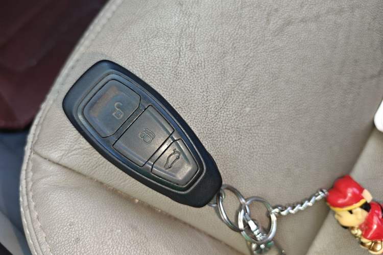 Used Ford Mondeo 2011 2.3L Luxury Model Vehicle Key