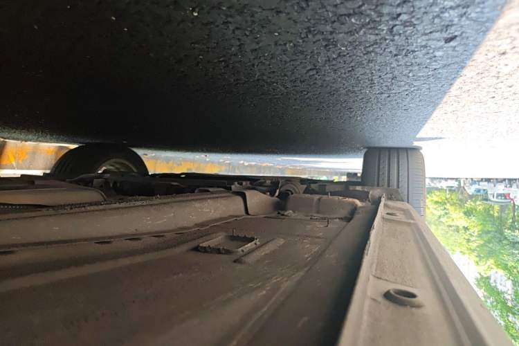 Used Ford Mondeo 2011 2.3L Luxury Model Chassis Front Left